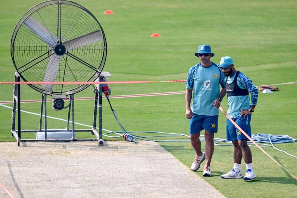 Pakistan Deploys Fans and Heaters to Create a Spin-Friendly Pitch in Rawalpindi