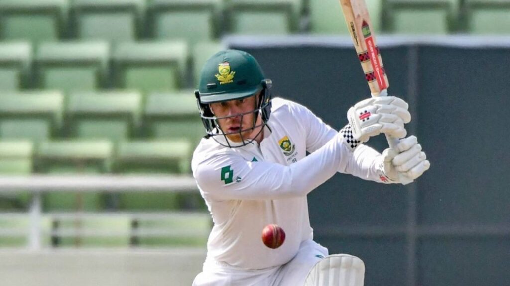 South Africa Dominate as Verreynne's Century and Rabada's Early Strikes Push Bangladesh Back