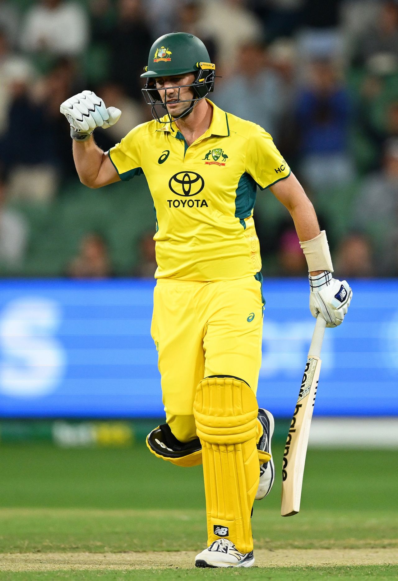 Australia's Thrilling Victory Over Pakistan in Opening ODI Despite Haris Rauf's Heroics