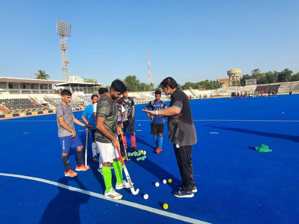 "National Junior Hockey Team Kicks Off Training Camp for Junior Asia Cup in Karachi"